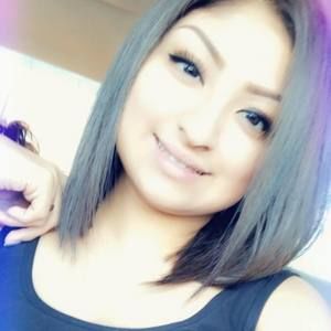 Meet your Posher, Edith